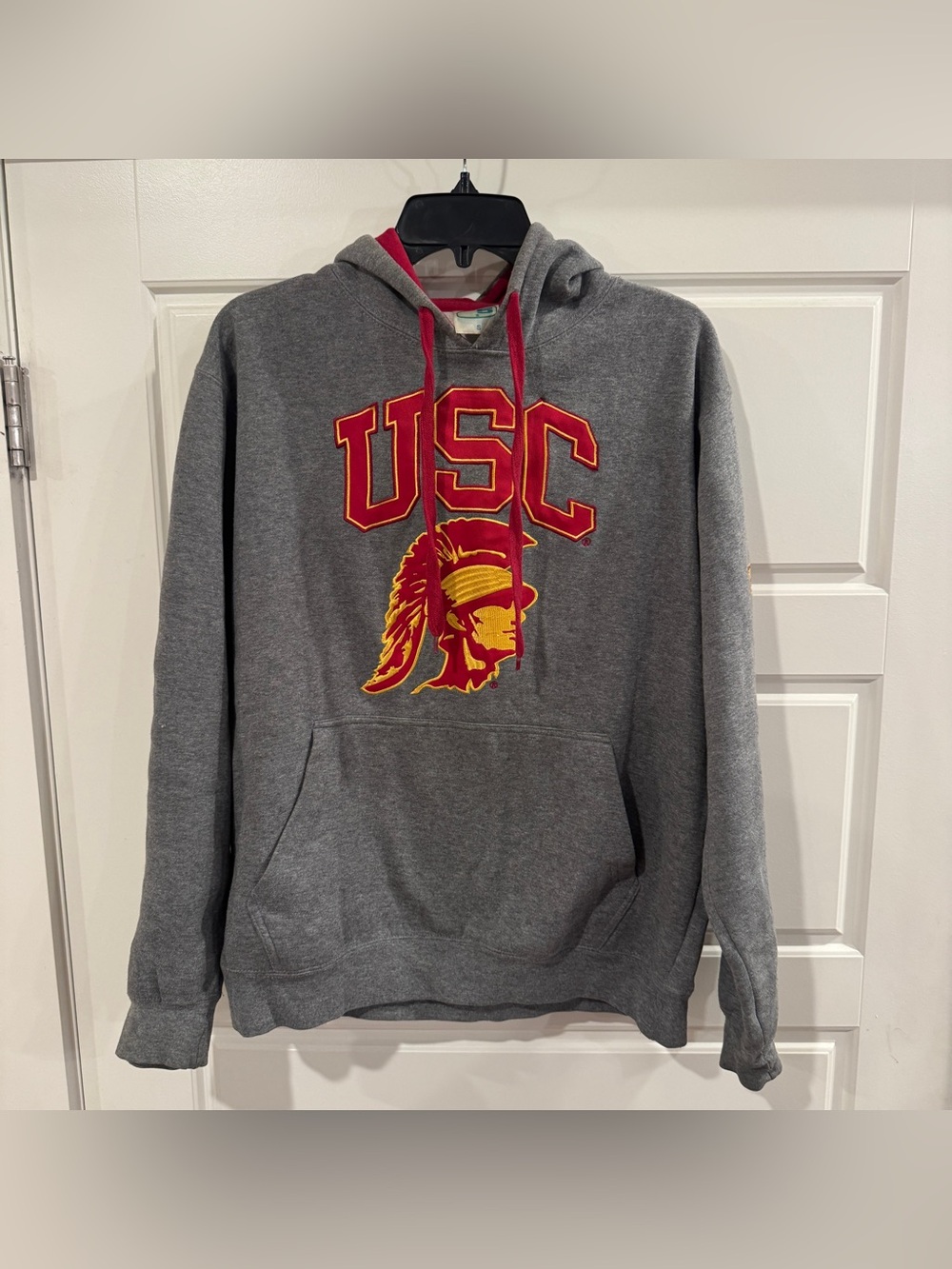 E5 USC Southern California Gray Hooded Sweatshirt Men’s Size Small